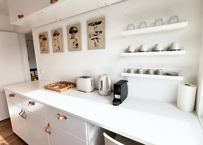公寓 Parkview Near The Sea - 4 Beds