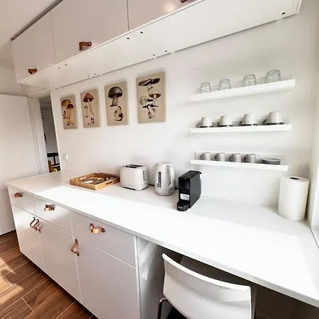 Lejlighed Parkview Near The Sea - 4 Beds